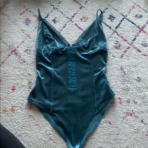 Teal Velvet Women’s Bodysuit Size Large